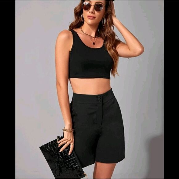 EMERY ROSE Solid High Waist Slant Pocket Shorts Medium/6 - Picture 6 of 7